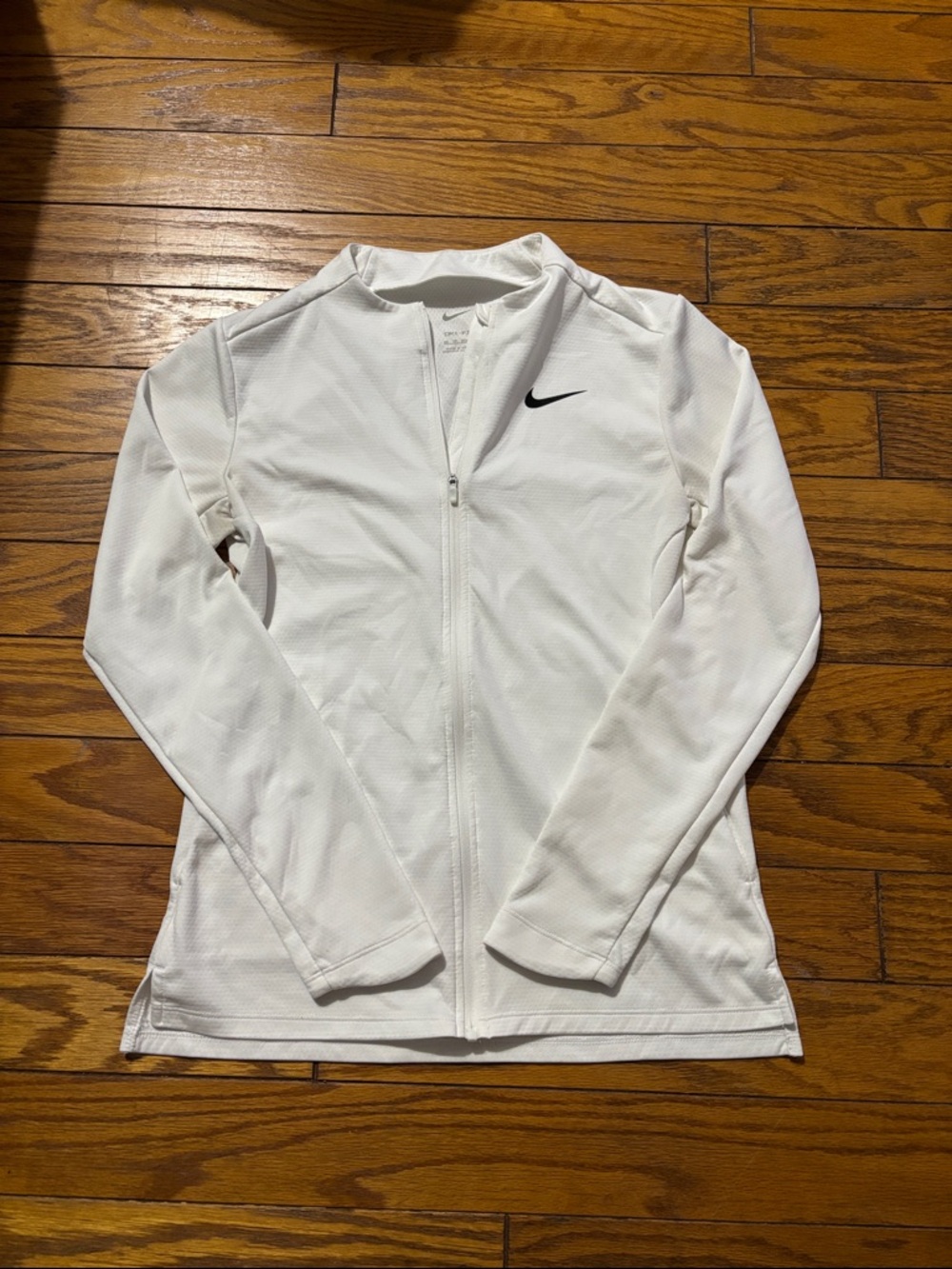 Nike White Full-Zip Lightweight Training Jacket with Black Swoosh Golf Jacket